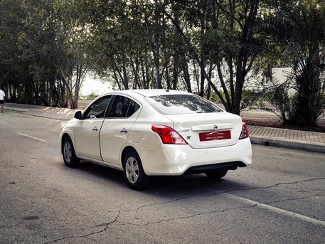 Manama, Vehicles, Cars & Trucks , BHD 2600,  Nissan Sunny,  2018,  Automatic,  122000 KM,