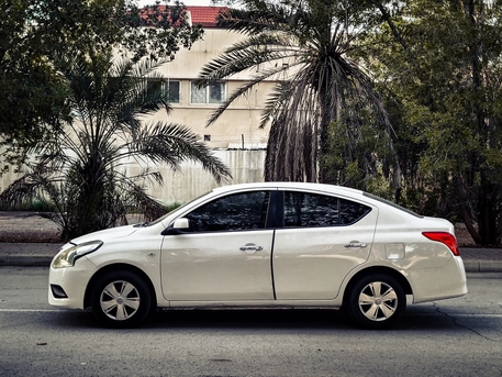 Manama, Vehicles, Cars & Trucks , BHD 2600,  Nissan Sunny,  2018,  Automatic,  122000 KM,