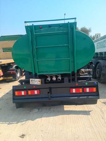 Al Jubail Al Balad, Vehicles, Cars & Trucks , SAR 120000,  MAN,  2005,  Manual,  250000 KM,  Tanker