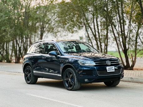 Manama, Vehicles, Cars & Trucks , BHD 3500,  Volkswagen Touareg,  2015,  Automatic,  189000 KM,    MODEL SINGLE OWNER USED SUV CALL OR WHATSAPP ON 35400768 ,34355768