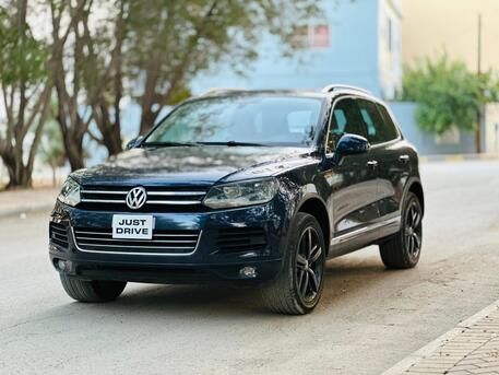 Manama, Vehicles, Cars & Trucks , BHD 3500,  Volkswagen Touareg,  2015,  Automatic,  189000 KM,    MODEL SINGLE OWNER USED SUV CALL OR WHATSAPP ON 35400768 ,34355768