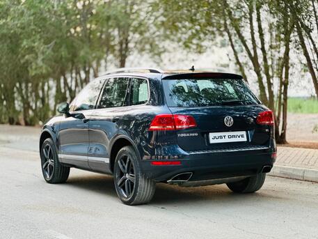 Manama, Vehicles, Cars & Trucks , BHD 3500,  Volkswagen Touareg,  2015,  Automatic,  189000 KM,    MODEL SINGLE OWNER USED SUV CALL OR WHATSAPP ON 35400768 ,34355768