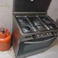 SAR 600,  Cooking Range In Good Condition With Gas Cylinder.
