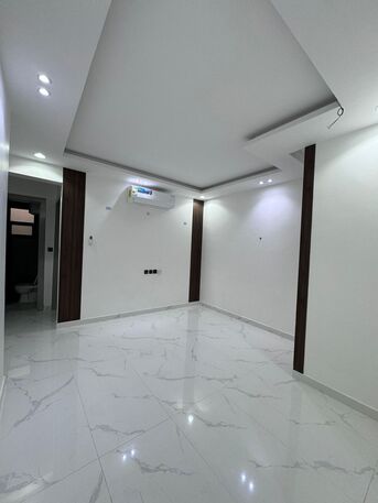 Al Rawdah, Apartments, Flats, Houses & Villas, SAR 41000/year,  3 BR,  Family Apartment First Floor Neet Clean Very Specious Big Size