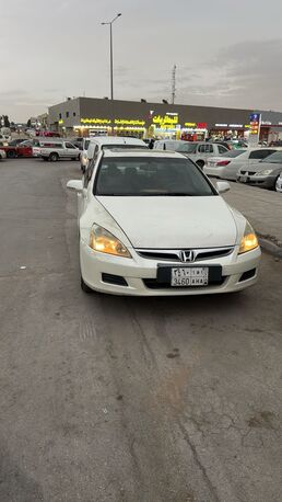 Riyadh, Vehicles, Cars & Trucks , SAR 19000,  HONDA ACCORD NEAT AND CLEAN FULL OPTION,  2006,  Automatic,  342082 KM,