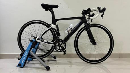 Dhahrat Laban, Bicycles, SAR 5500,  Trek Marlin 6 Mountain Bike And Leader Carbon Fiber Road Bike