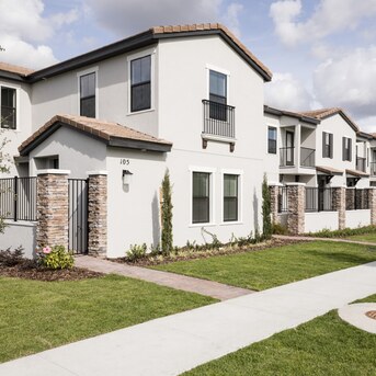 New York, Apartments, Flats, Houses & Villas, USD 289000/year,  3 BR,  162 Sq. Meter,  3-Bedroom Townhouse At Balmoral Resort, Florida