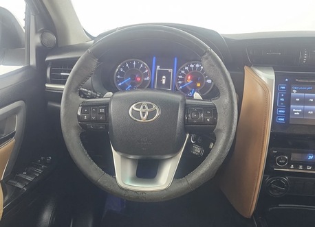 Khobar, Automotive, Fortuner 2020 4x4 125KM Is On Rent (3000/Month)