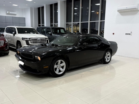 Manama, Vehicles, Cars & Trucks , BHD 3200,  Dodge Challenger,  2013,  Automatic,  235000 KM,    (Black)