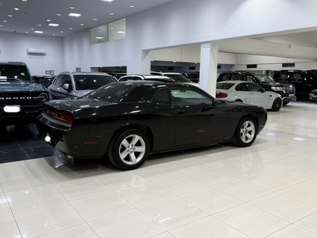 Manama, Vehicles, Cars & Trucks , BHD 3200,  Dodge Challenger,  2013,  Automatic,  235000 KM,    (Black)