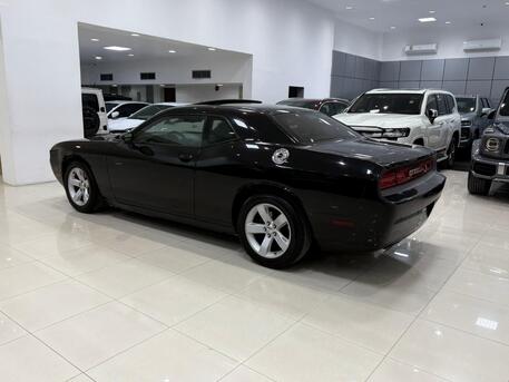 Manama, Vehicles, Cars & Trucks , BHD 3200,  Dodge Challenger,  2013,  Automatic,  235000 KM,    (Black)