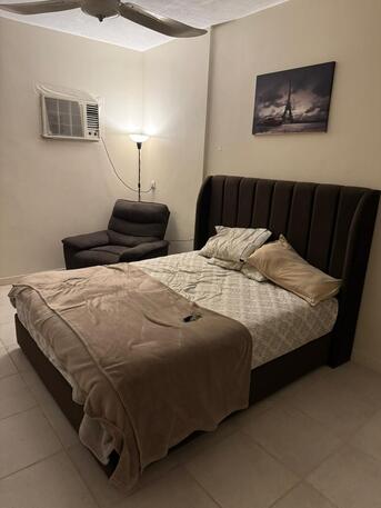 Dammam, Household Items, SAR 2000,  Selling Full Home Setup (AC, Bed, Wardrobe, Table, Chair, Reclining Sofa
