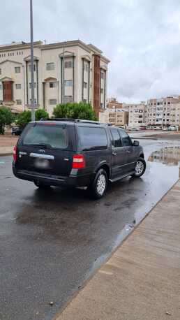 Madinah, Vehicles, Cars & Trucks , SAR 25000,  Ford Expedition EL,  2010,  Automatic,  479 KM,  FORD Expedition  Black Family Car