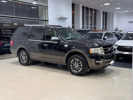 Manama, Vehicles, Cars & Trucks , BHD 5700,  Ford Expedition,  2015,  Automatic,  228550 KM,    (Black)