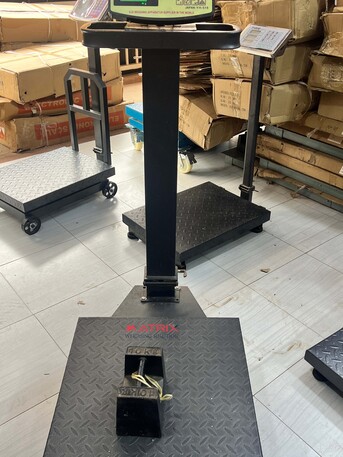 Kampala, Heavy Equipment, UGX 250000,  Platform Weighing Scales Repair Near Me In Uganda +256 754857645