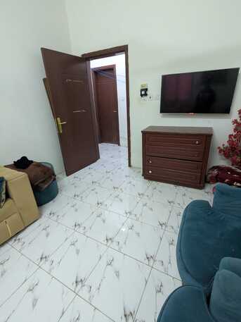 Riyadh, Bedspace For Rent, SAR 1300/month,  SIngle Family Flat Available For Indian (Hyderabadi Preferred)