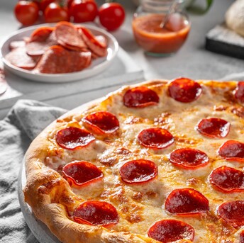 Dubai, Restaurants, Best Pizza In Dubai | Wood-Fired Italian Pizza Delivery & Dine-In