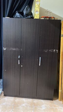 Dammam, Household Items, SAR 1,  Bed Set, Wardrobe, Cupboards, Chest Of Drawers (clothes Storage),bookshelf,Teapoy