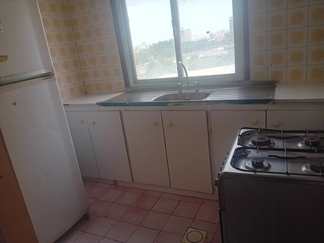 Adliya, Rooms for Rent, Adliya , In A Flat One Room Is Available With Ewa