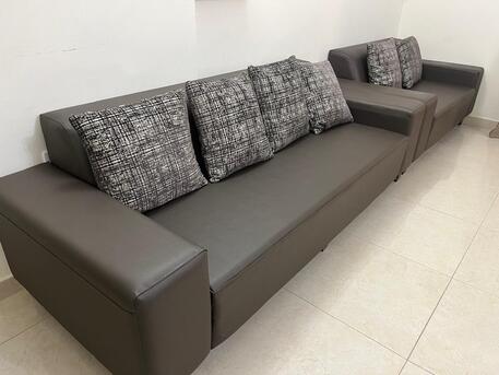 Manama, Furniture, BHD 080,  Urgent Sale!   Sofa 3+2....