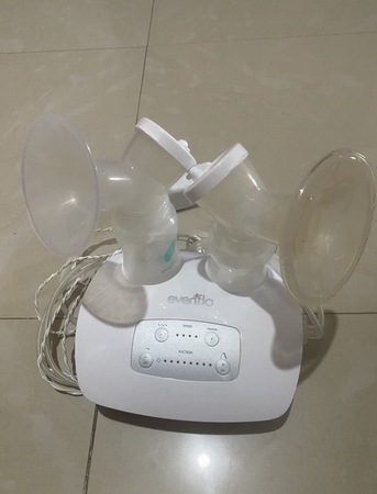 Sanabis, Baby & Kid Stuff, BHD 35,  Double Electric Breast Pump