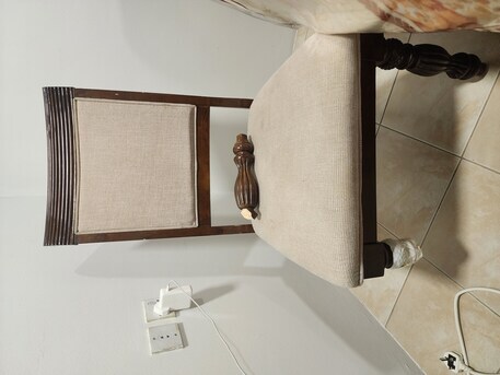 Riyadh, Furniture, SAR 200,  Free Dining Table With 6 Chairs