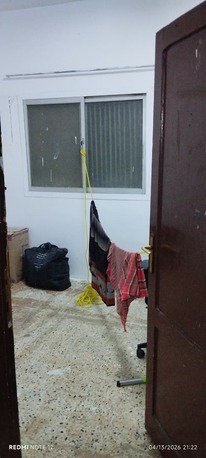 Al Wizarat, Rooms for Rent, SAR 50000/month,  1 Neat And Clean Room Available For Bachelor In 3 BHK Flat Near Garden Hotel. Sr 1000