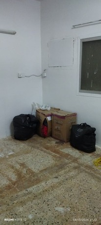 Al Wizarat, Rooms for Rent, SAR 50000/month,  1 Neat And Clean Room Available For Bachelor In 3 BHK Flat Near Garden Hotel. Sr 1000