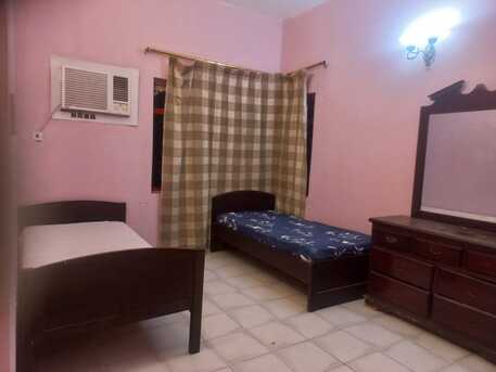 Manama, Bedspace For Rent, BHD 55/month,  Room Sharing ( 3 People In One Room