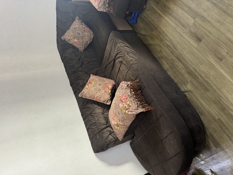 Al Aziziyah, Furniture, SAR 500,  Clean Condition Sofa Set On Sale