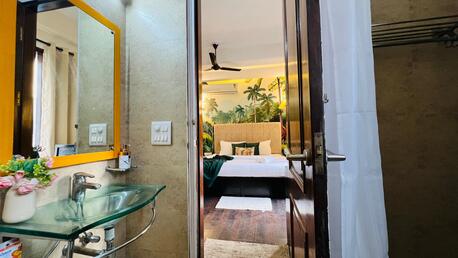 New Delhi, Apts/Flats Wanted, INR 5966/day,  Furnished,  Studio,  450 Sq. Feet,  BluO Classic Studio In Green Park