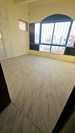 Salmaniya, Apartments, Flats, Houses & Villas, BHD 180/month,  2 BR,  2 Bedroom Unfurnished Flat For Rent Without Ewa