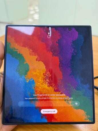 Dammam, Mobile Phones, SAR 4000,  Samsung Galaxy Z Fold 7 (512GB) - Navy/Blue Shadow