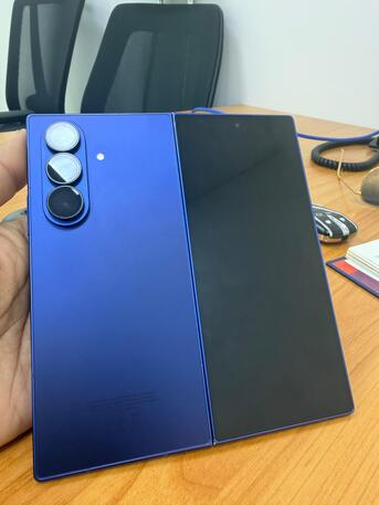 Dammam, Mobile Phones, SAR 4000,  Samsung Galaxy Z Fold 7 (512GB) - Navy/Blue Shadow