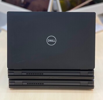 Manama, Computers, BHD 148,  10th Generation DELL Core I7 Business Laptop 32GB DDR4 RAM 16GB Graphic 14" FHD IPS Screen
