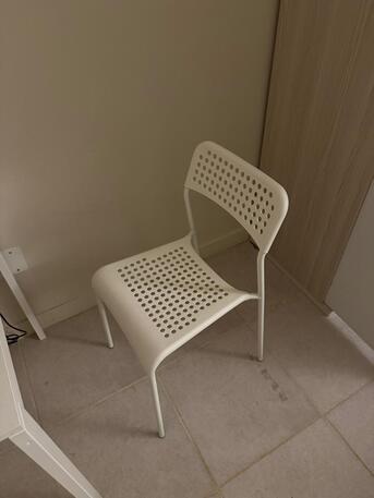 Dammam, Furniture, SAR 300,  IKEA Table + Chair (White) | Like New