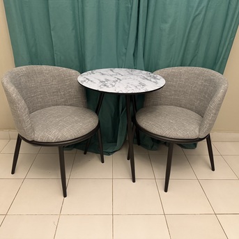 Riyadh, Furniture, SAR 250,  Table And Chairs