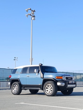 Zinj, Vehicles, Cars & Trucks , BHD 7800,  Toyota FJ Cruiser,  2015,  Automatic,  153000 KM,   () 4.0L V6 - 4X4 - IMMACULATE CONDITION - INSURED UNTIL 2027