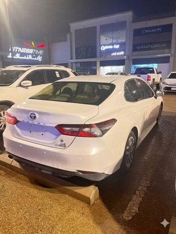 Al-Muzahmiya, Vehicles, Cars & Trucks , SAR 84000,  Toyota Camry LE Hybrid,  2023,  Automatic,  146000 KM,  **For Sale:  **
