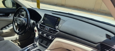 Riyadh, Vehicles, Cars & Trucks , SAR 85000,  Honda Accord,  2022,  Automatic,  137000 KM,  1.5T Sports, Full Options