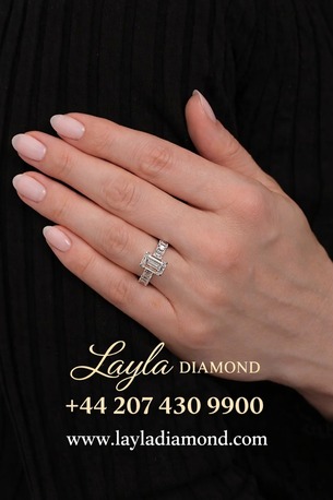 London, Jewelry, GBP 5000,  Luxury Emerald Diamond Engagement Rings | Elegant Emerald Cut Diamond Rings