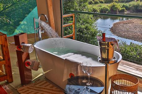 Nairobi, Travel, Serenity Mara Legends Camp