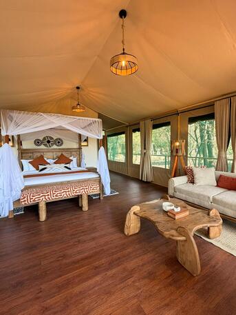 Nairobi, Travel, Serenity Mara Legends Camp