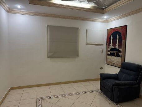 Jeddah, Apartments, Flats, Houses & Villas, SAR 1100/month,  1 BR,  Executive Bachelor (not For Family) Sharing Apartment And Private Room