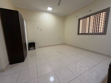 Adliya, Apartments, Flats, Houses & Villas, BHD 150/month,  Studio,  Budget-Friendly Studio Flat For Rent In Adliya