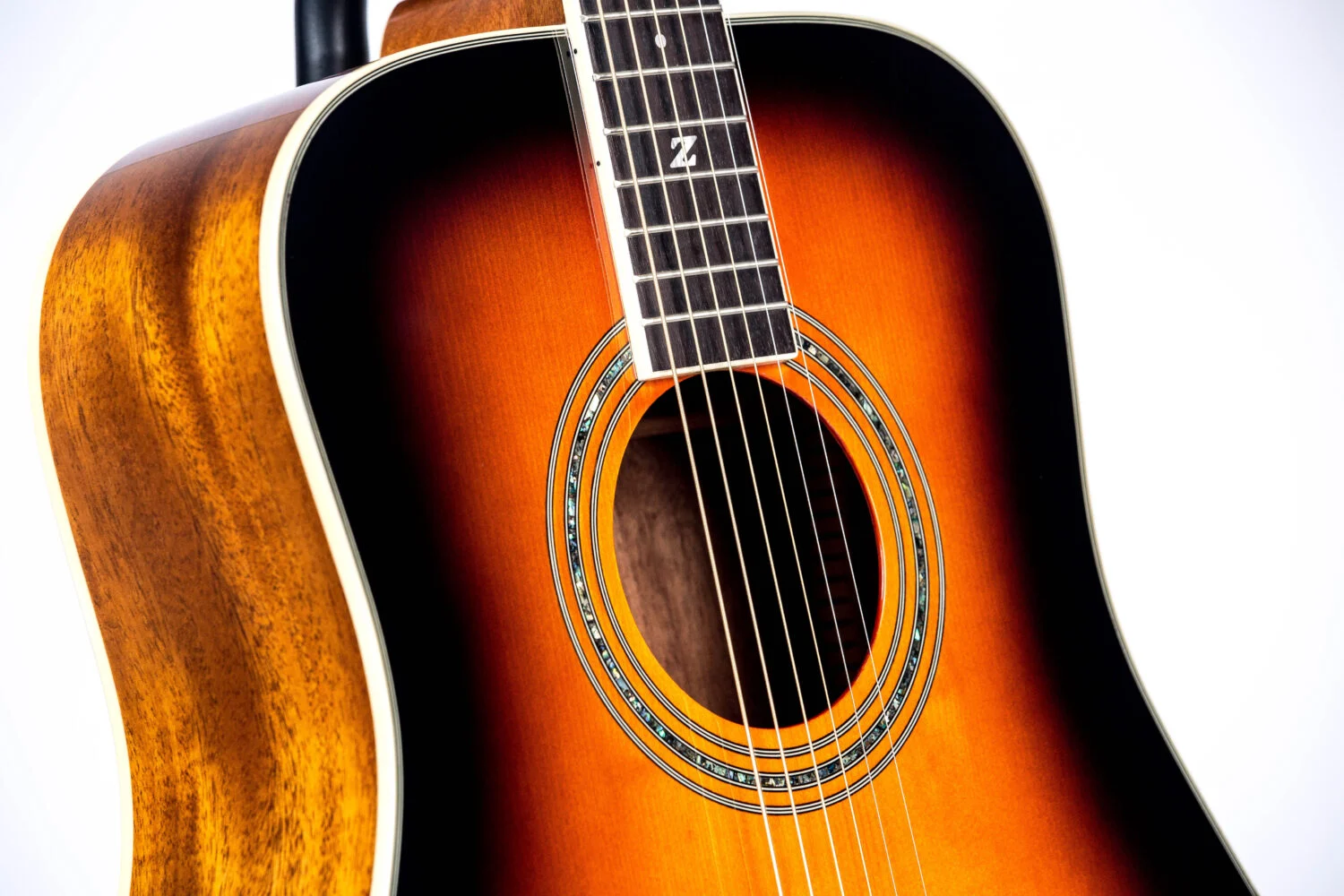 New York, Musical Instruments, USD 1495,  Zager ZAD50 Sunburst &ndash; Elegant Design With Balanced Sound