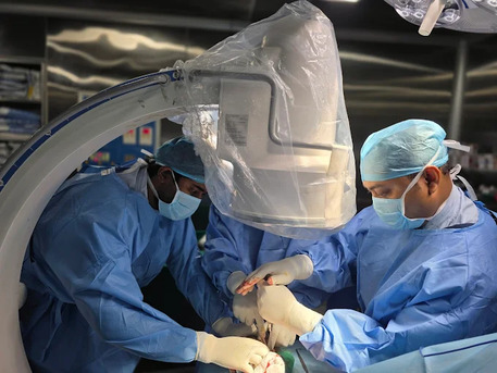 Kolkata, Health, Dr Aranyak Sarkar Orthopaedic- Shapoorji Clinic