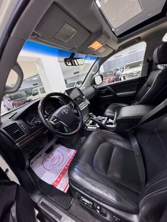 Manama, Vehicles, Cars & Trucks , BHD 16500,  Toyota Land Cruiser GX-R,  2017,  Automatic,  171200 KM,    (Pearl)