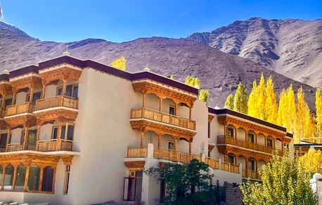 Mumbai, Travel, Best Hotel In Leh Ladakh