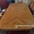 SAR 800,  Dining Table With 4 Chairs In Excellent Condition